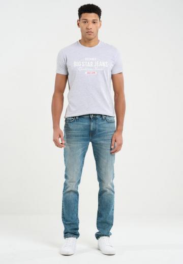 Узкие джинсы