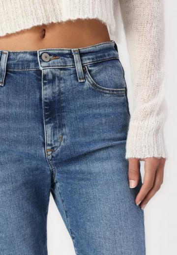 Клешеные джинсы