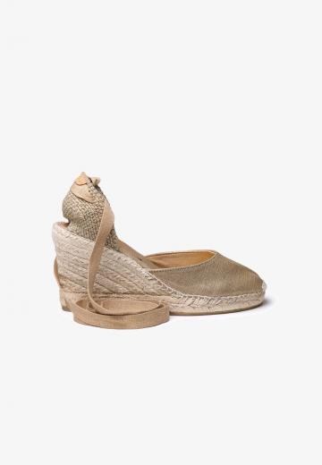 Туфли на танкетке