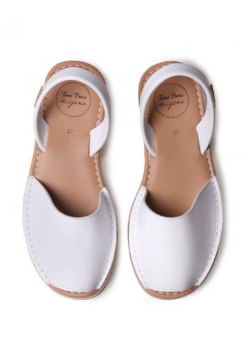 Туфли с открытым носом