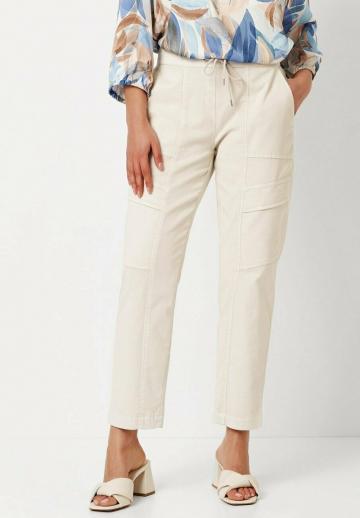 Брюки с накладными карманами