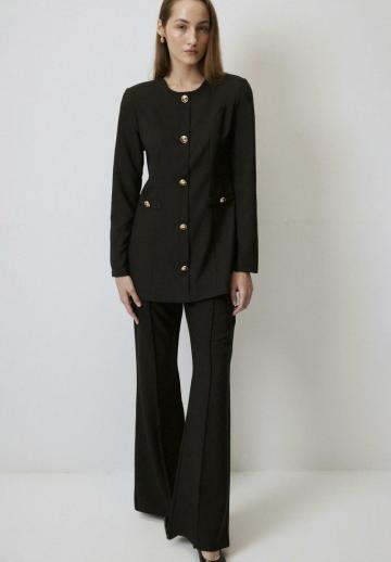 Короткое пальто