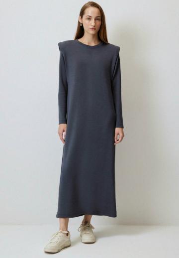 Вязаное платье