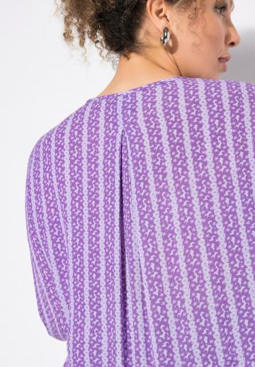 Длинная блузка