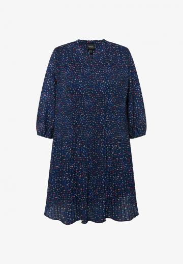 Короткое платье