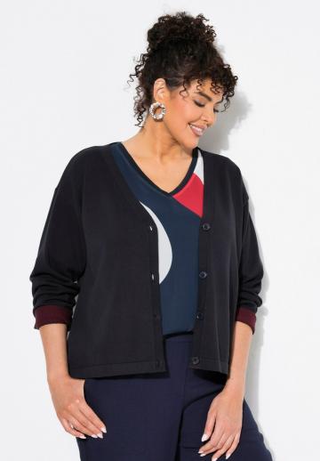 Вязаная кофта