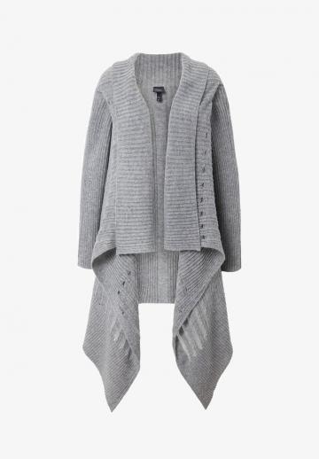 Длинный жилет