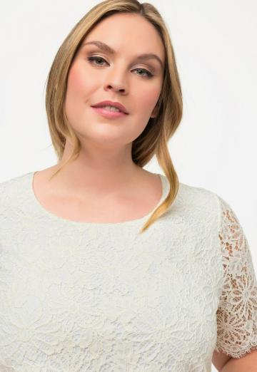 Кружевная блузка