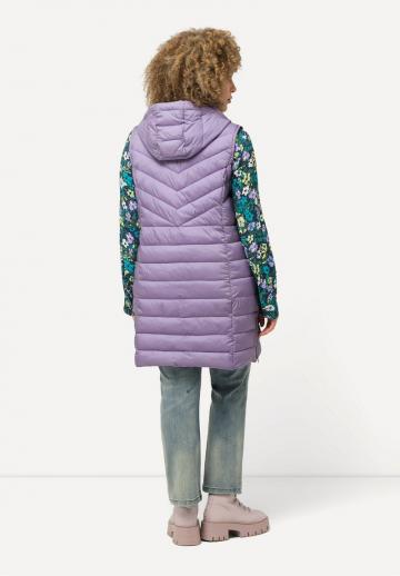 Длинный жилет