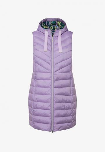 Длинный жилет