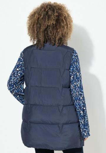 Длинный жилет