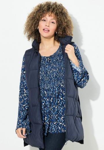 Длинный жилет