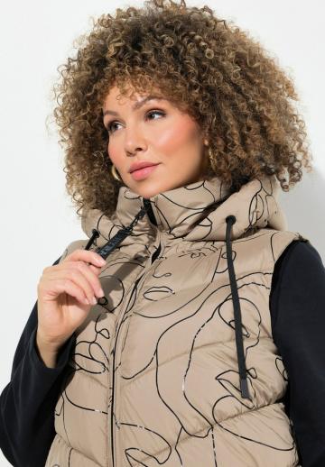 Длинный жилет