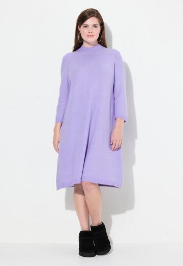 Вязаное платье