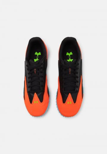 Футбольные бутсы