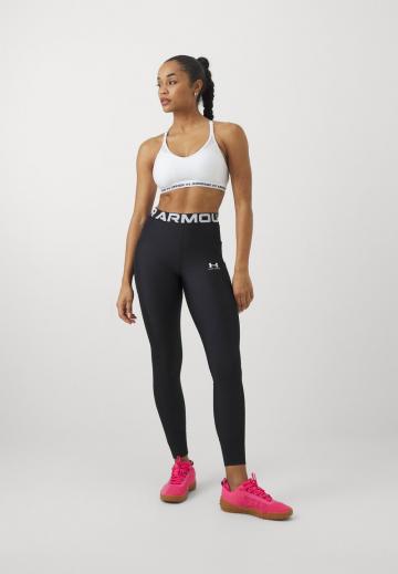 Спортивный бюстгальтер