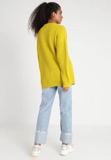 Длинный пуловер