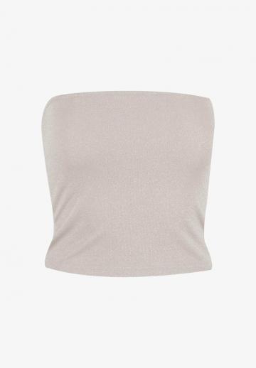 Топ без бретелек