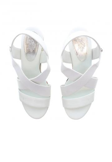 Босоножки на танкетке