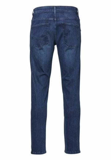 Узкие джинсы