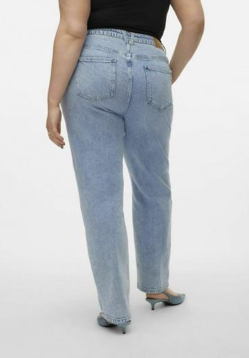 Свободные джинсы