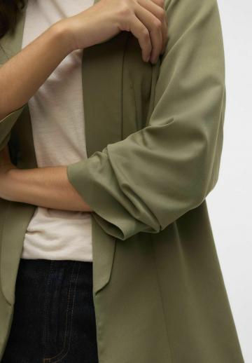 Длинный блейзер