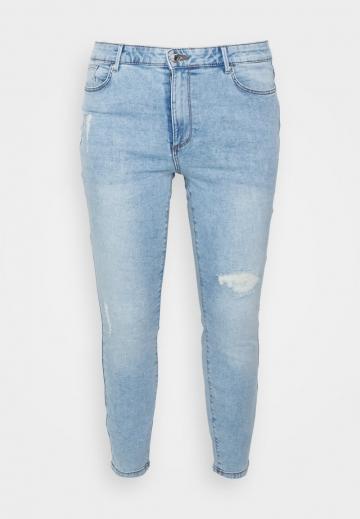 Узкие джинсы