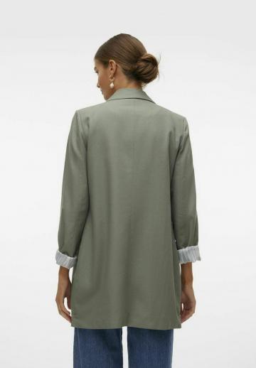 Длинный блейзер