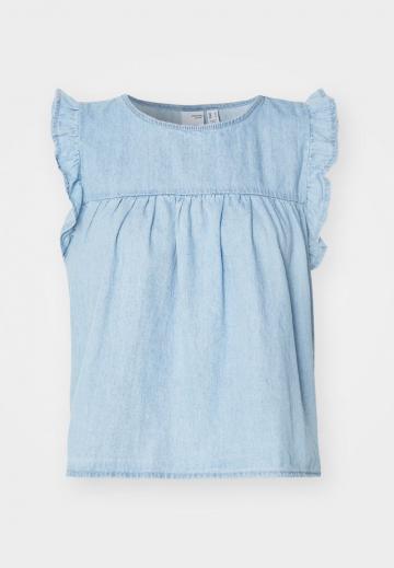 Джинсовая жилетка