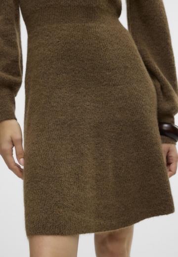 Вязаное платье