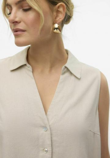 Блузка без рукавов