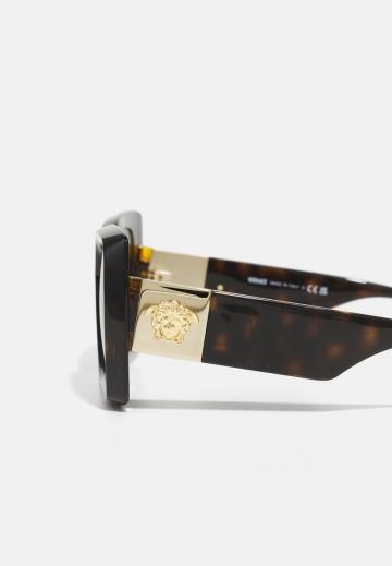 Солнечные очки