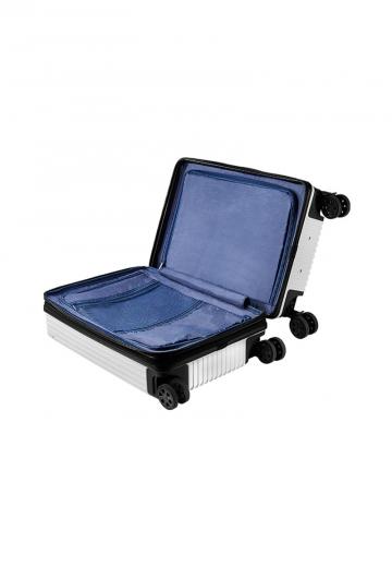 Чемодан на колесах