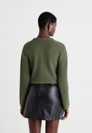 Вязаная кофта