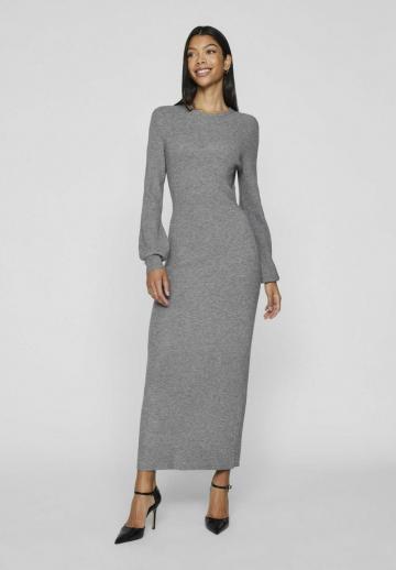 Вязаное платье