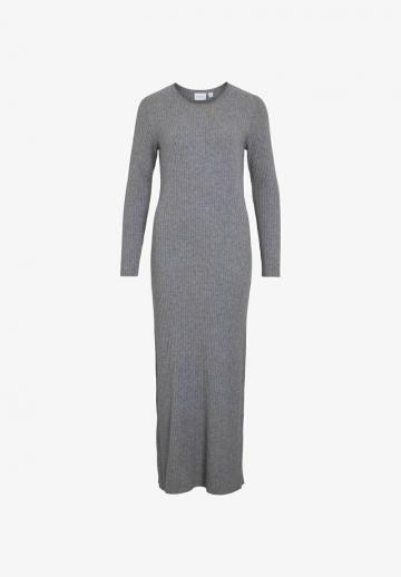 Вязаное платье