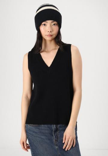 Пуловер без рукавов