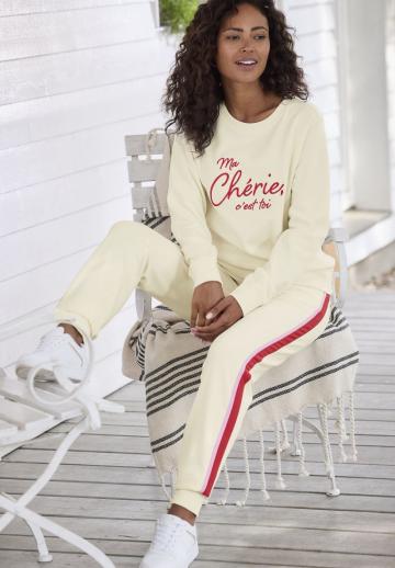 Спортивные штаны