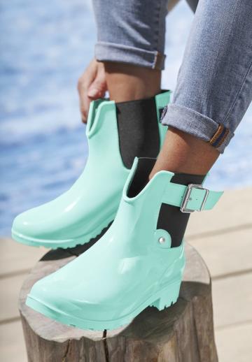 Полусапожки на высоком каблуке