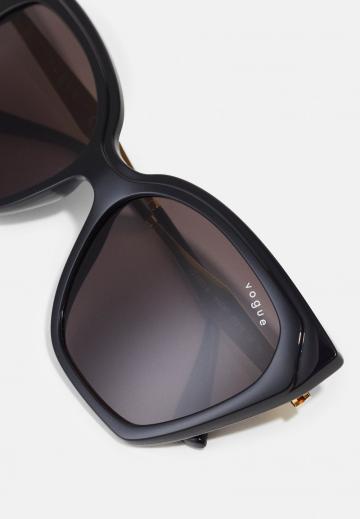 Солнечные очки