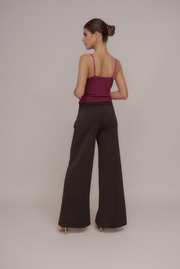 Топ на бретельках