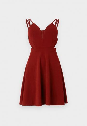 Коктейльное платье