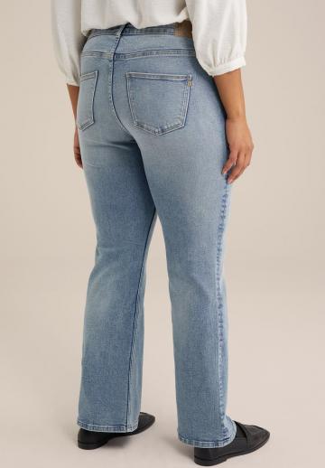 Клешеные брюки