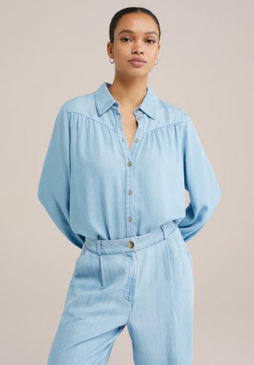 Джинсовая блузка