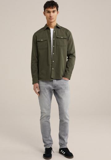 Узкие джинсы