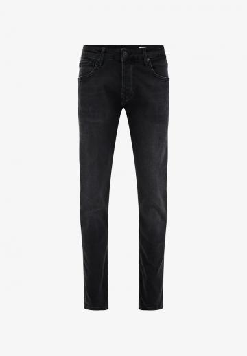 Узкие джинсы