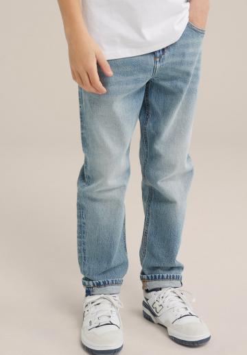 Джинсы