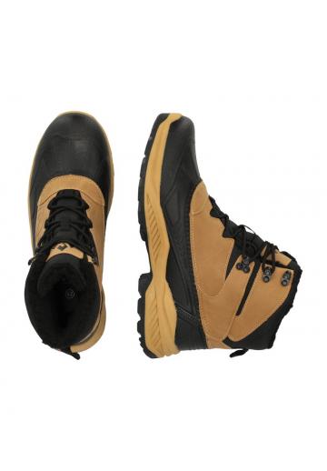 Походные ботинки