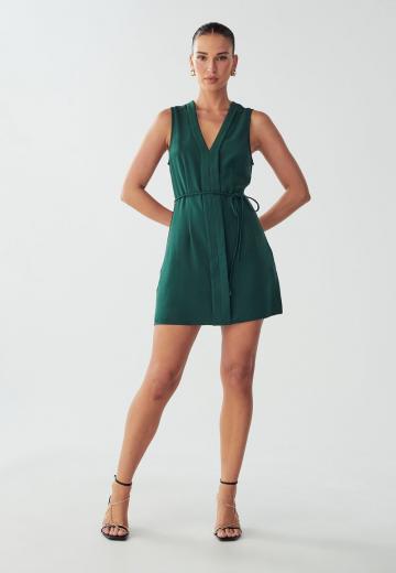 Короткое платье