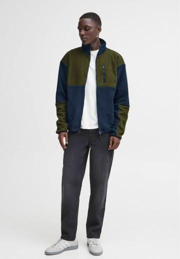 Флисовая куртка